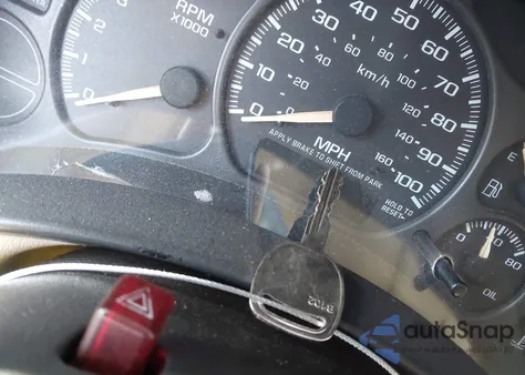 2002 Chevrolet Silverado 1500 Ls from USA, damaged, VIN 2GCEC19V021255031